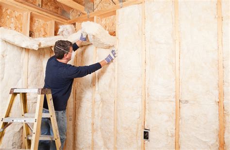 How to Work With Fiberglass Batt Insulation 